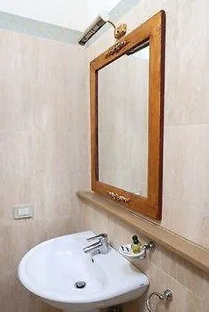 La Lodola Hotel 4*